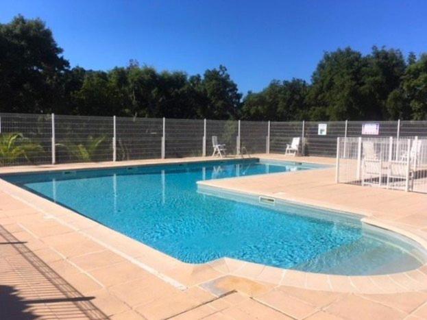 Mazet Victor pour 4 personnes avec vue mer et piscine collective à La Londe-Les-Maures - Maison 2 Chambres - 12