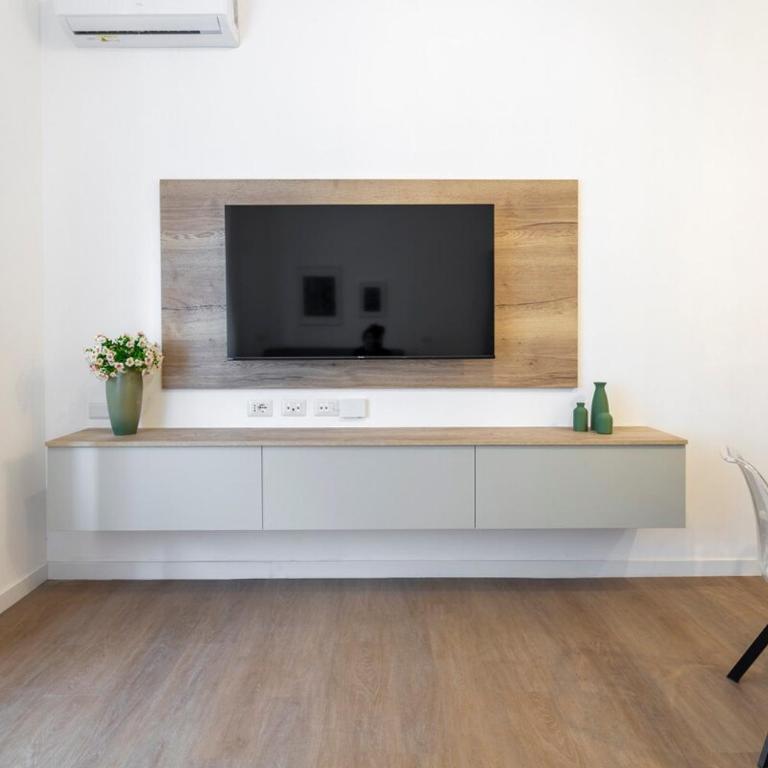 Vatican & Prati 10 min - 2 Suites - 3 Work Desks - Appartamento con 3 Camere da Letto - 20