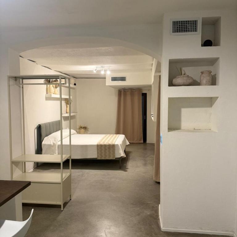 Bareasy - One-Bedroom Apartment - 7