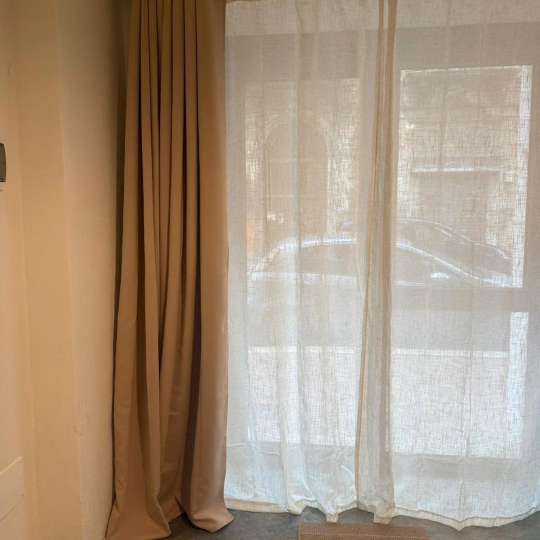 Bareasy - One-Bedroom Apartment - 8