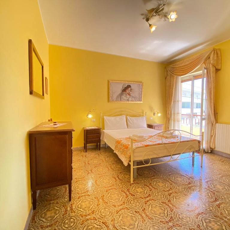 Elegant House Gallipoli - Two-Bedroom Standard Apartment - 46