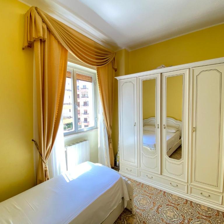 Elegant House Gallipoli - Two-Bedroom Standard Apartment - 41