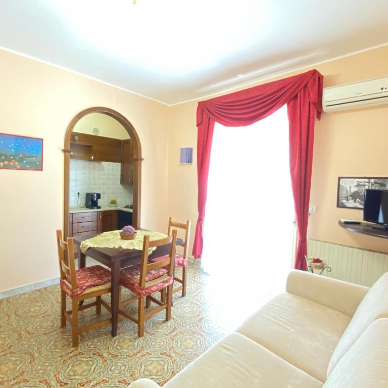 Elegant House Gallipoli - Two-Bedroom Standard Apartment - 86