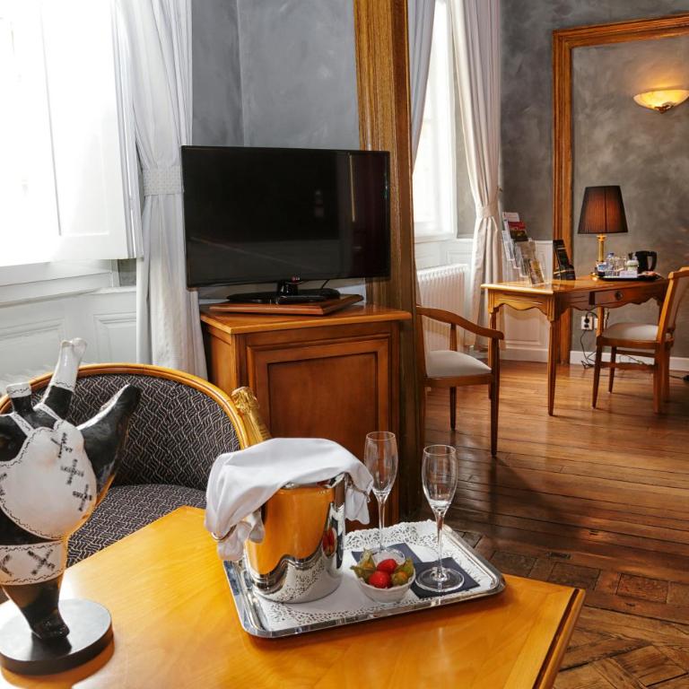 Hotel D'haussonville - Suite de Luxe Alicante - 5