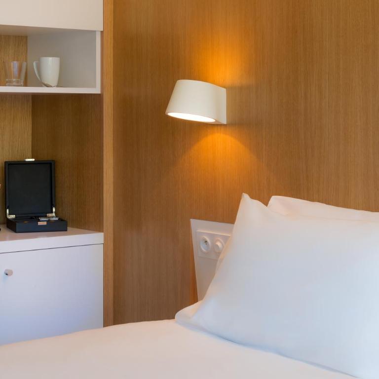 Best Western Plus Hotel Divona Cahors - Chambre Lit King-Size Supérieure - Non-Fumeurs - 6