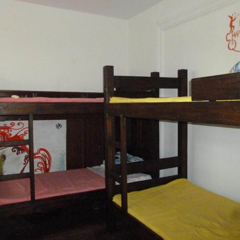 Hostal CQ Chapinero - Habitación Compartida Mixta de 6 camas - 10
