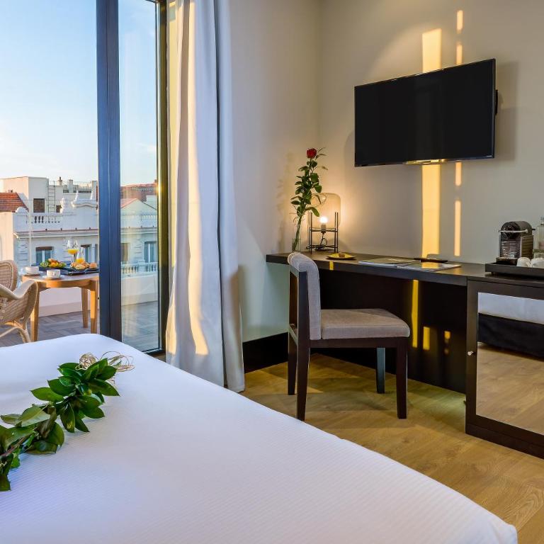 H10 Puerta de Alcalá 4 Sup - Habitación Doble Deluxe con terraza - 8