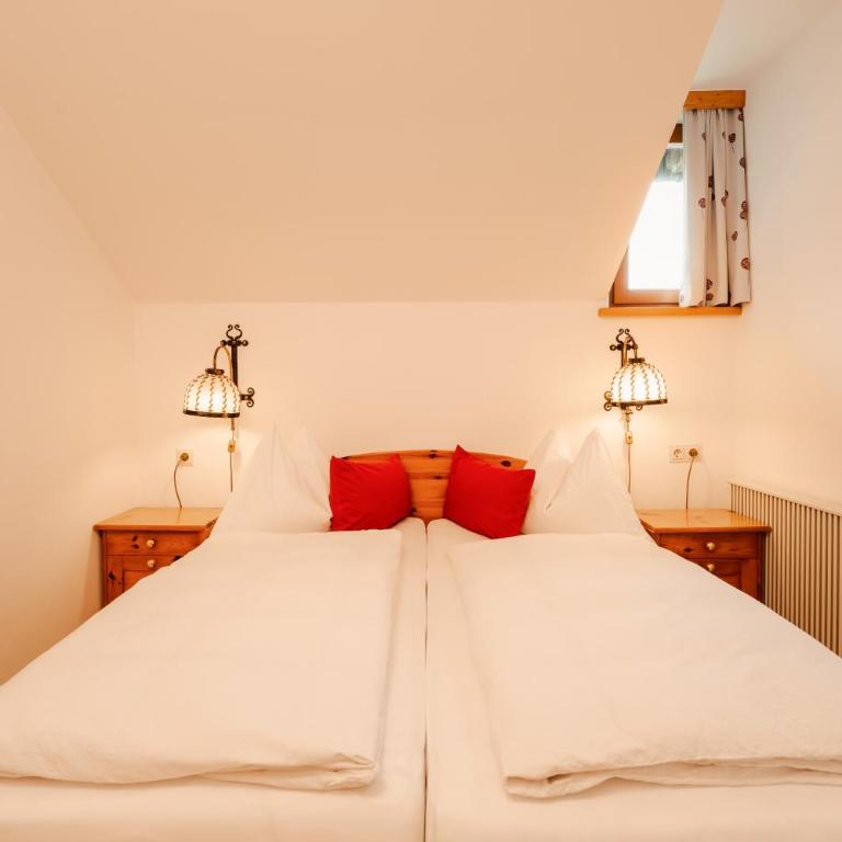 Ferienhof Obergasser und Bergblick - Apartment mit 3 Schlafzimmern - 2