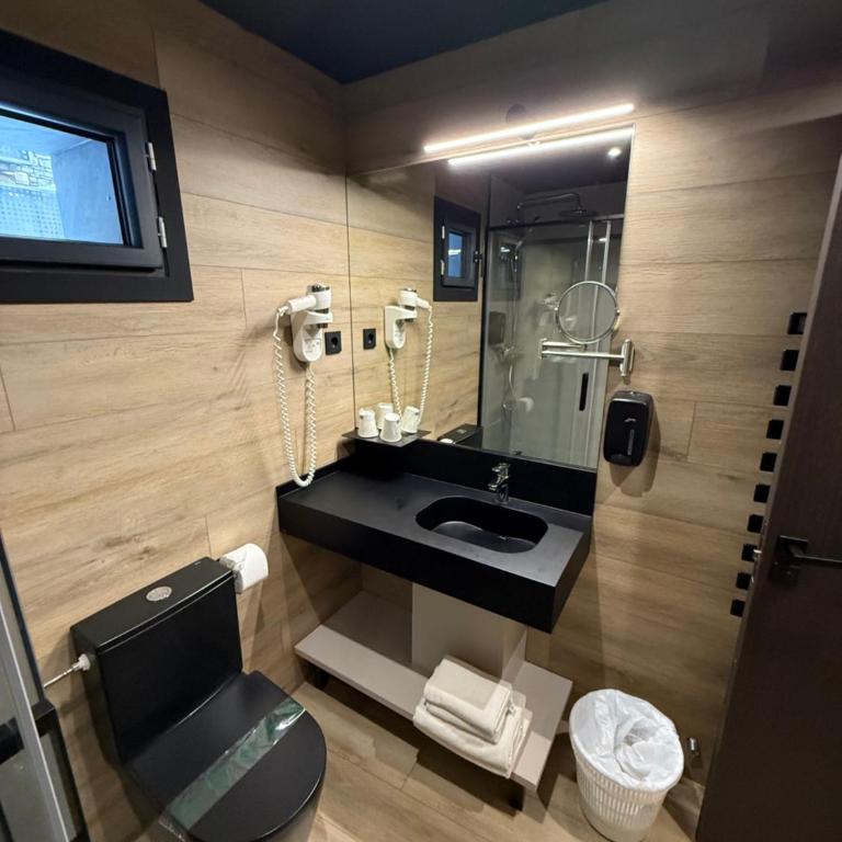Hotel Guineu - Habitación Triple (3 adultos) - 3