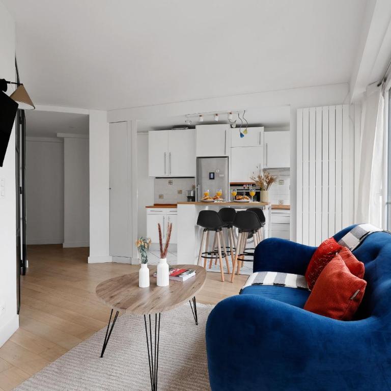 Serenty - 2BR - Arc de Triomphe & Champs-Élysées - Apartment - 12