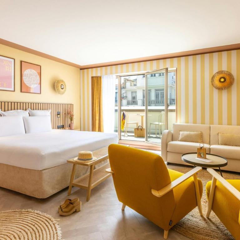Nice Centre Hotel - Junior King Suite with Sofa Bed and Terrace - Notre Dame View - 1