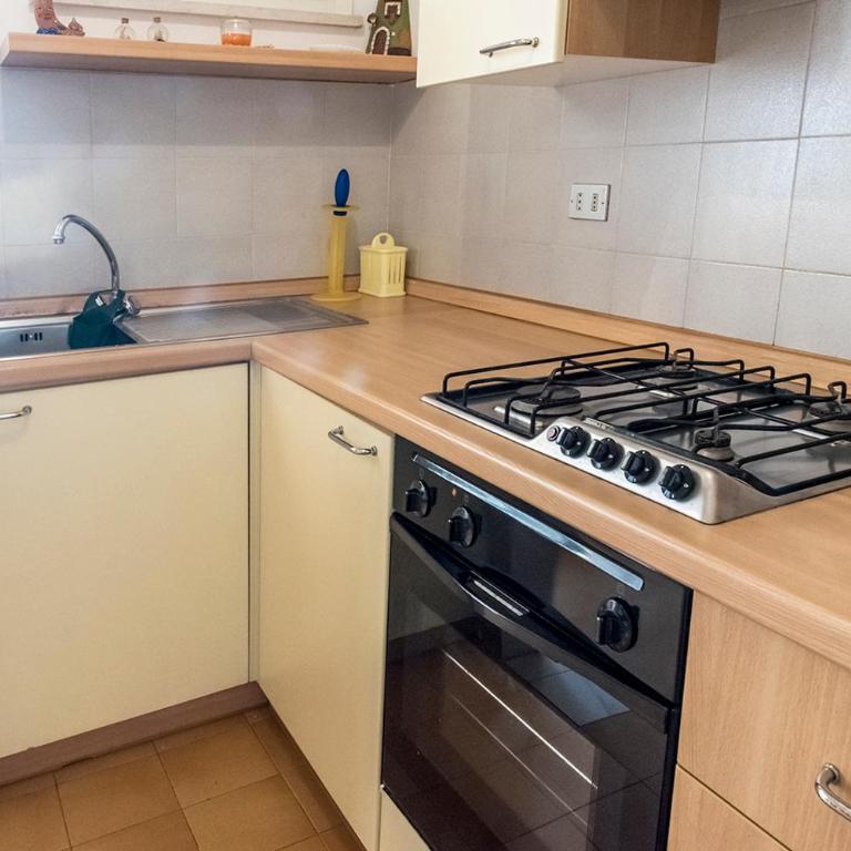 M332 - Marcelli, trilocale con terrazzo vicino al mare - Appartamento con 2 Camere da Letto - 7
