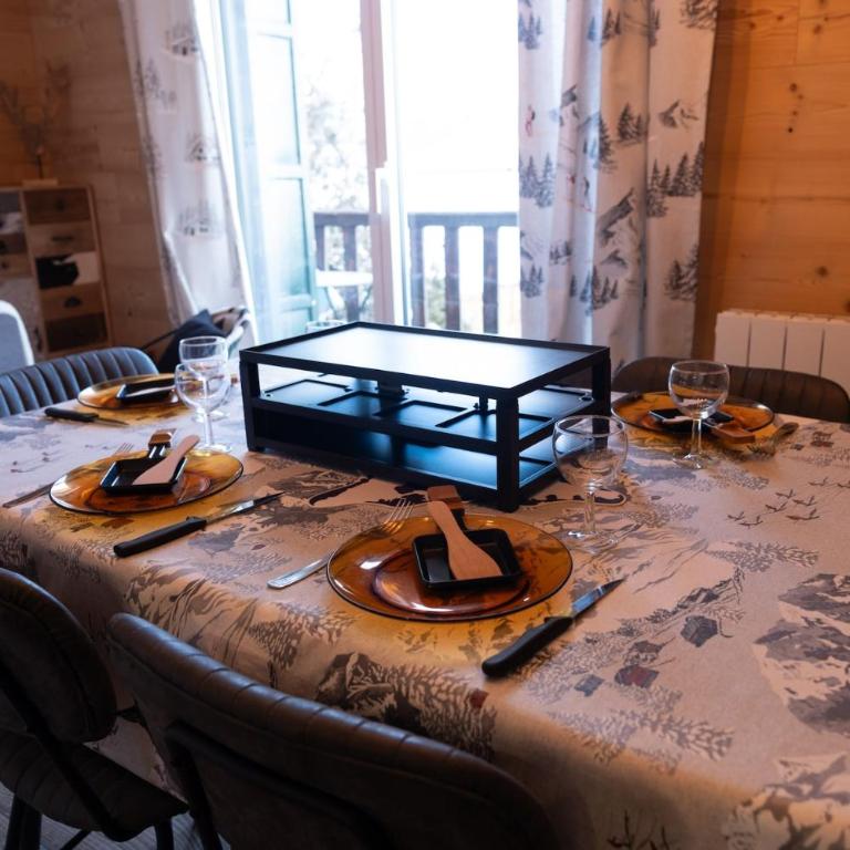 Altitude 1677 - T3 avec balcon, esprit Montagne - Appartement - 64