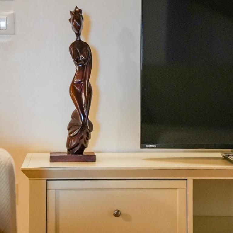 Alla Rocca Storica Zefiro - Appartamento con 2 Camere da Letto e con Vista - 8