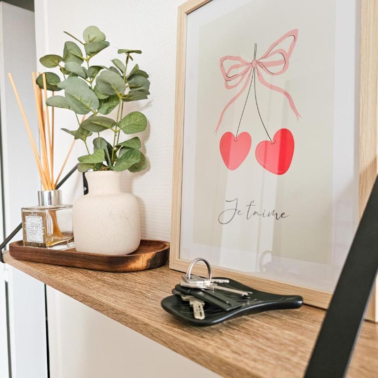 L'Atelier de Chénieux - Proche Gare - Appartement 1 Chambre avec Balcon et Vue sur la Ville - 35
