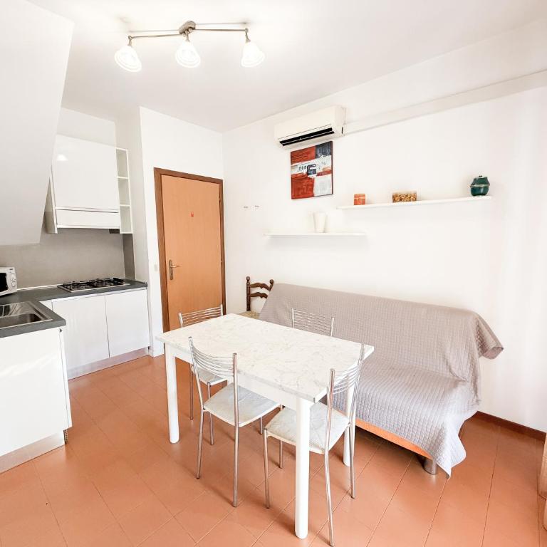 Residence LA POSTA con Piscina - Appartamento con 2 Camere da Letto - 19