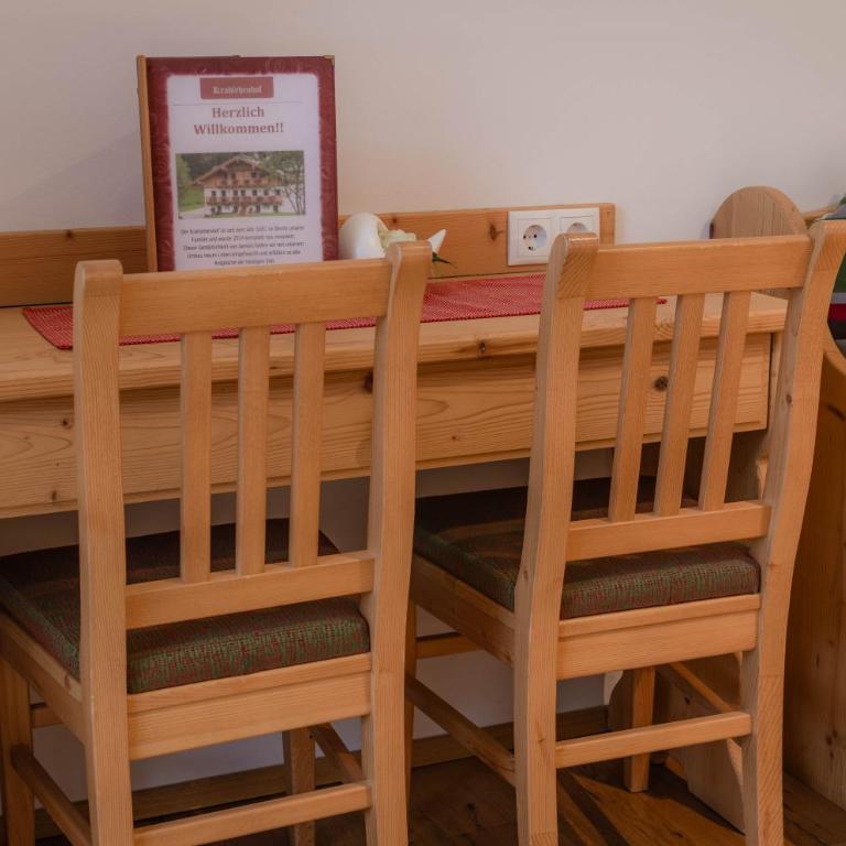 Bauernhof Krahlehen - B&B - Apartments - Habitación Triple Clásica - 5