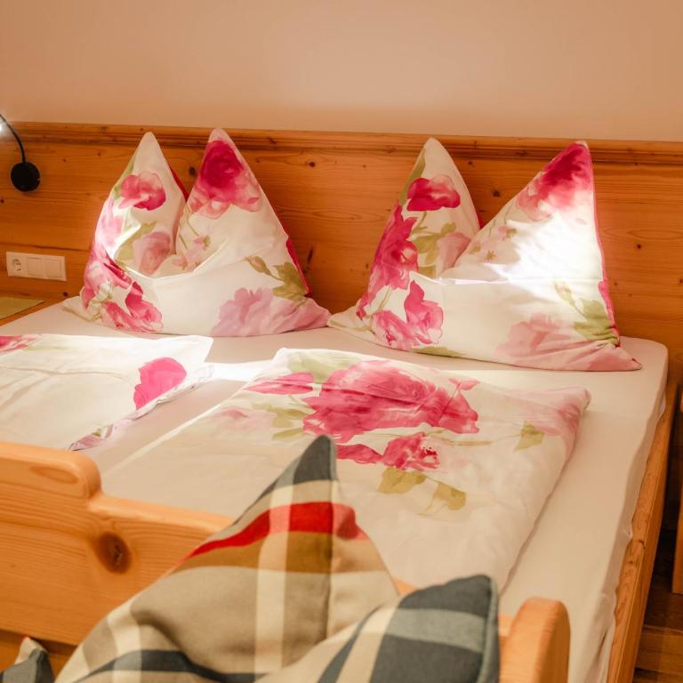 Bauernhof Krahlehen - B&B - Apartments - Habitación Triple Confort - 2