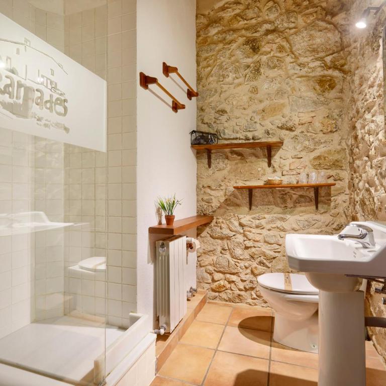 Turisme Rural Mas Ramades - Triple Room with Garden View - 3