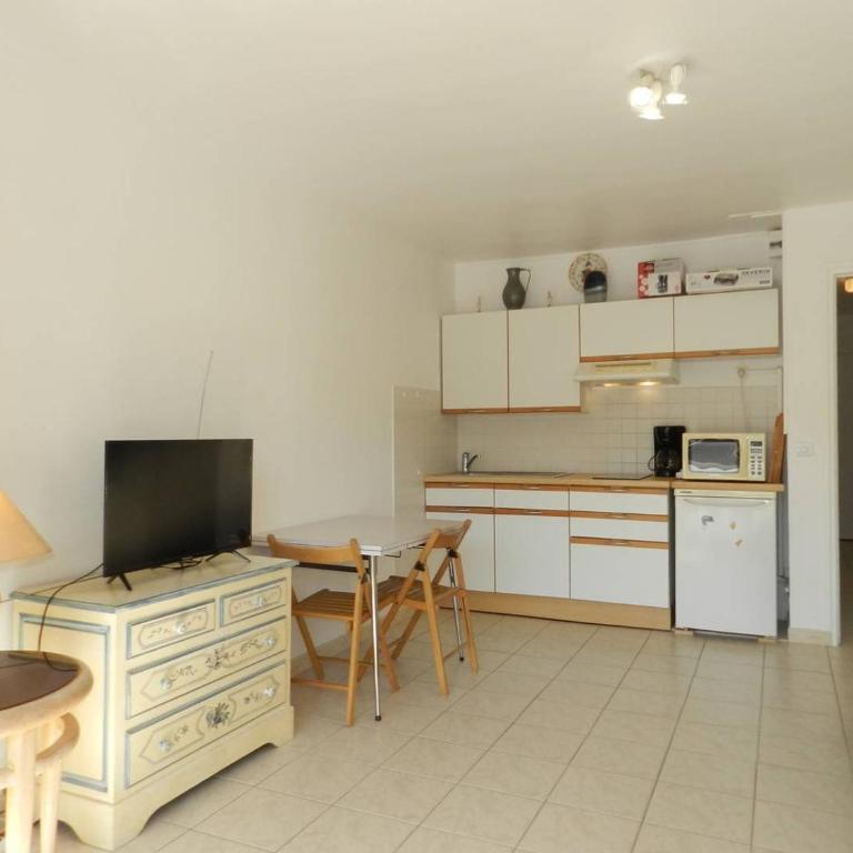BO100-E40 Appartement 2 pièces 4 couchages BORMES LES MIMOSAS - Appartement 1 Chambre - 5