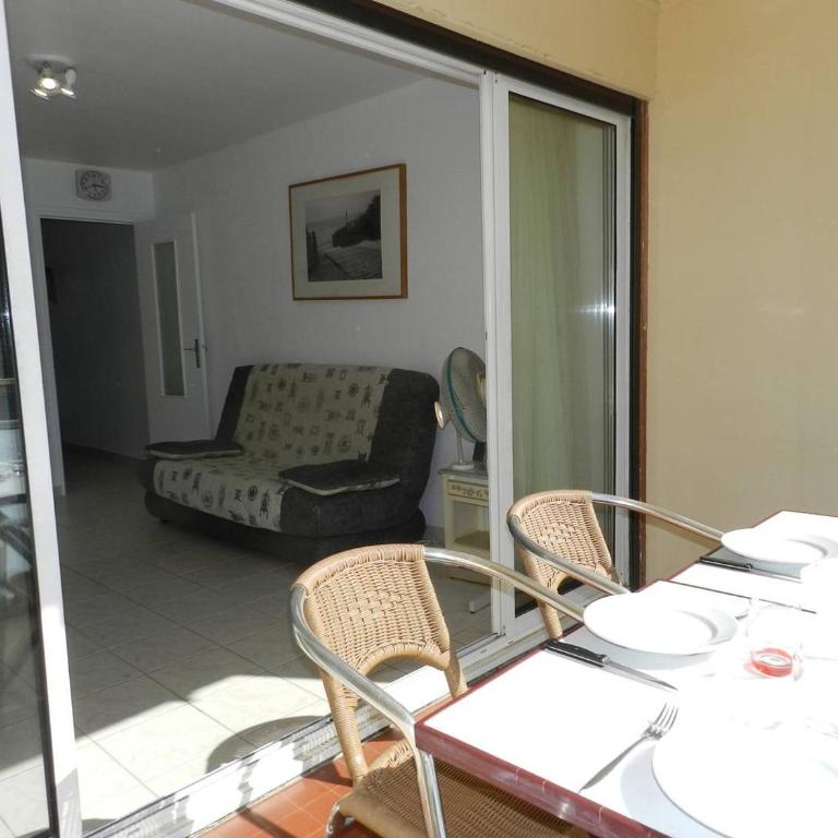 BO100-E40 Appartement 2 pièces 4 couchages BORMES LES MIMOSAS - Appartement 1 Chambre - 10