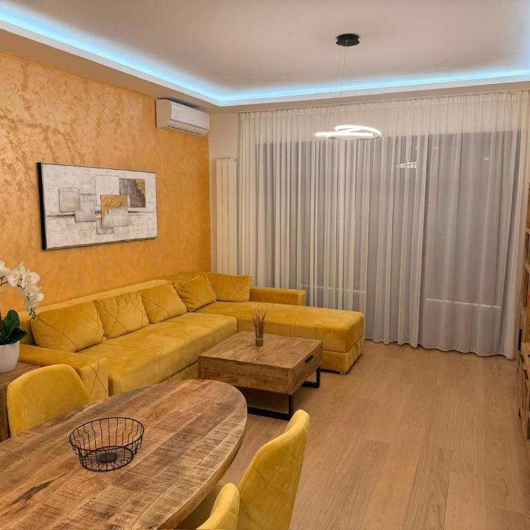 BW Loft Apartments FREE GARAGE Fast Wi-Fi - Two-Bedroom Superior Apartment - 11