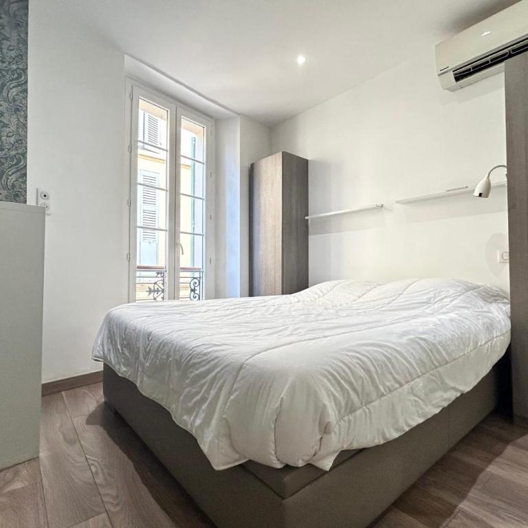 Charming 2-bedroom apartment with quality amenities in Old Cannes - Apartamento de 2 dormitorios - 7