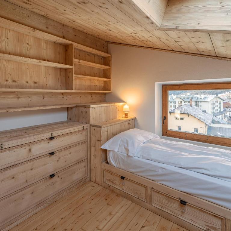 Casa Poligrafica 2, panoramic mountain and town view - Appartamento con 3 Camere da Letto e con Balcone - 7