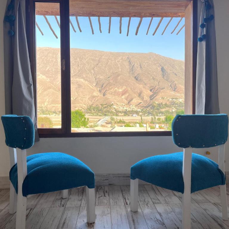 Posada Suri Huasi - Deluxe Double or Twin Room with Mountain View - 1