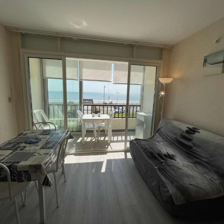 SJ290-01C - Appart Studio 4 couchages SAINT JEAN DE MONTS - Studio Apartment with Sea View - 1