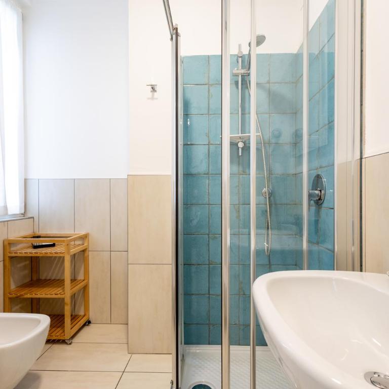Le Sabbie B&B - Camere in villino a 50mt dal mare - Camera Matrimoniale con Vista Giardino - 2
