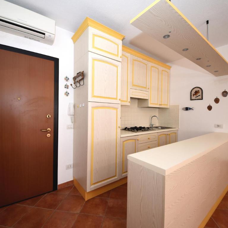 Casa di Adriana by Rentbeat - Appartamento con 1 Camera da Letto - 14