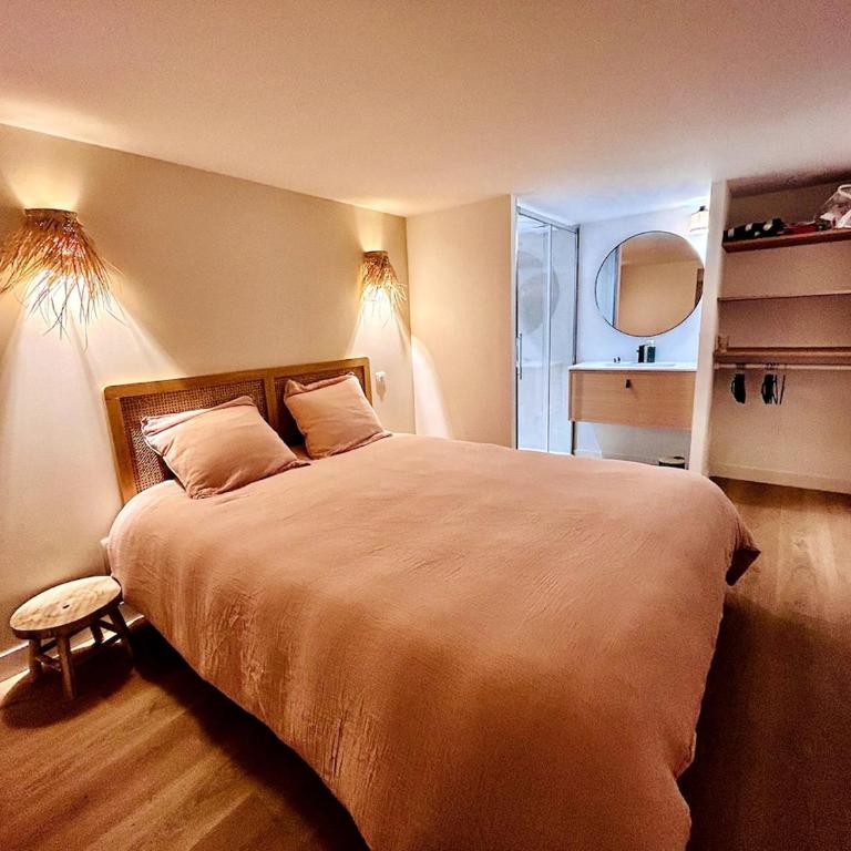 Villa Pacis rénovée - Face mer La Baule -15 pers - 5 suites avec SDB -Terrasse & BBQ sous les pins - Villa con Vista Mare - 19