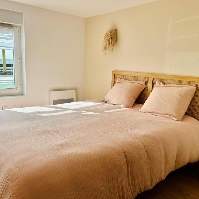 Villa Pacis rénovée - Face mer La Baule -15 pers - 5 suites avec SDB -Terrasse & BBQ sous les pins - Villa con Vista Mare - 24