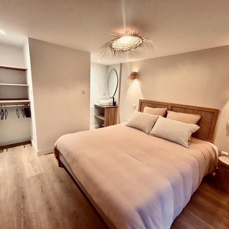 Villa Pacis rénovée - Face mer La Baule -15 pers - 5 suites avec SDB -Terrasse & BBQ sous les pins - Villa con Vista Mare - 52