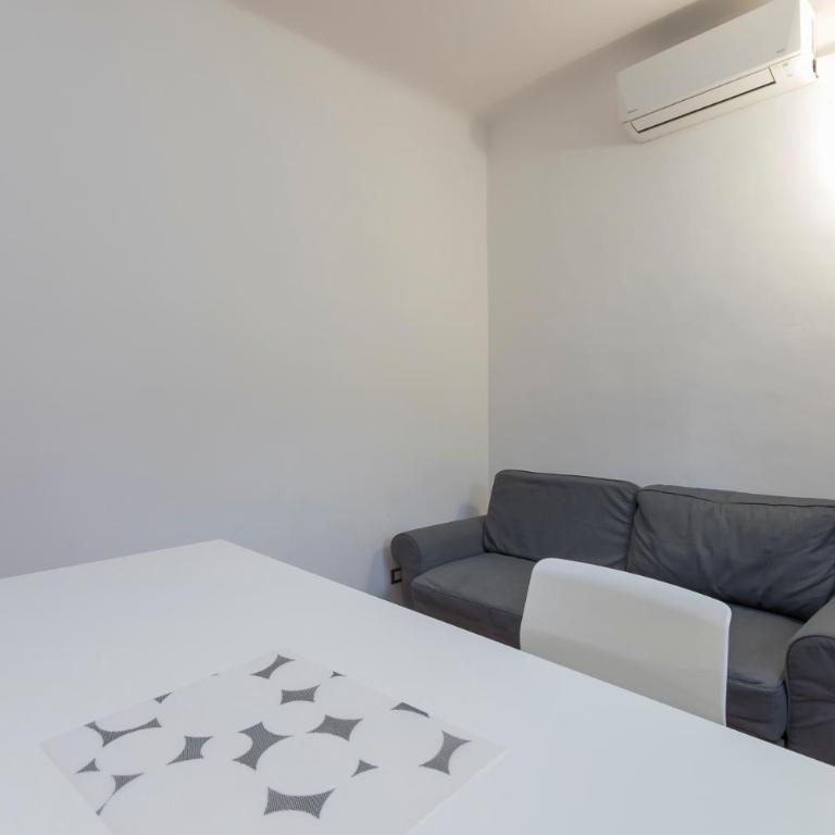 I-Host Apartment - Ugo Bassi - Appartamento con 1 Camera da Letto - 10