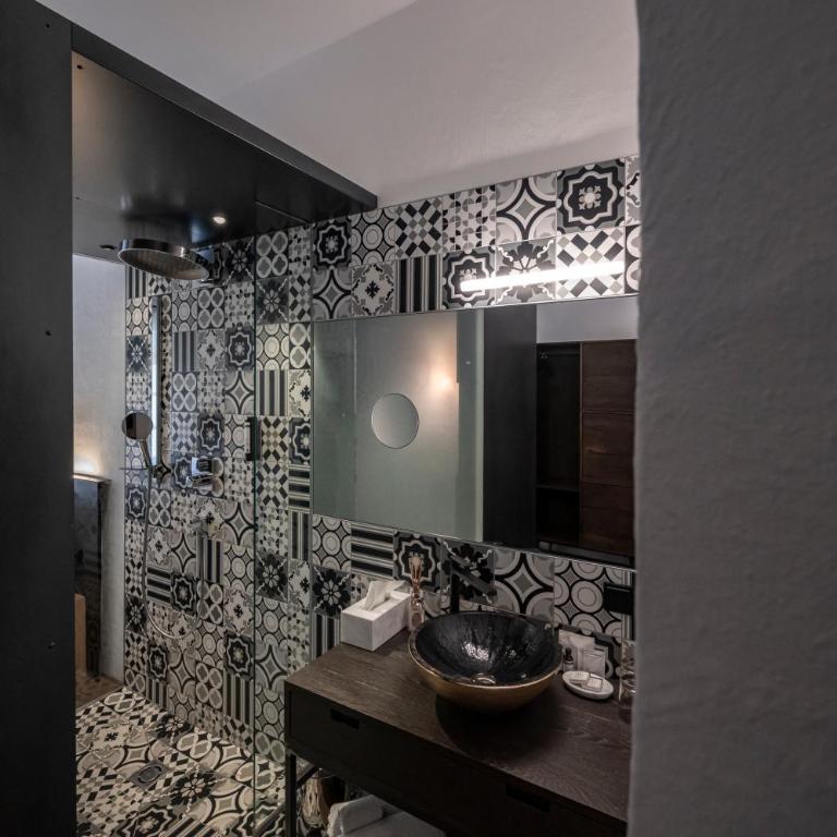 flurin Suites - Deluxe Doppelzimmer - 2
