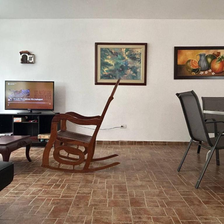 The Cats Claw house - Vacation Home - 6