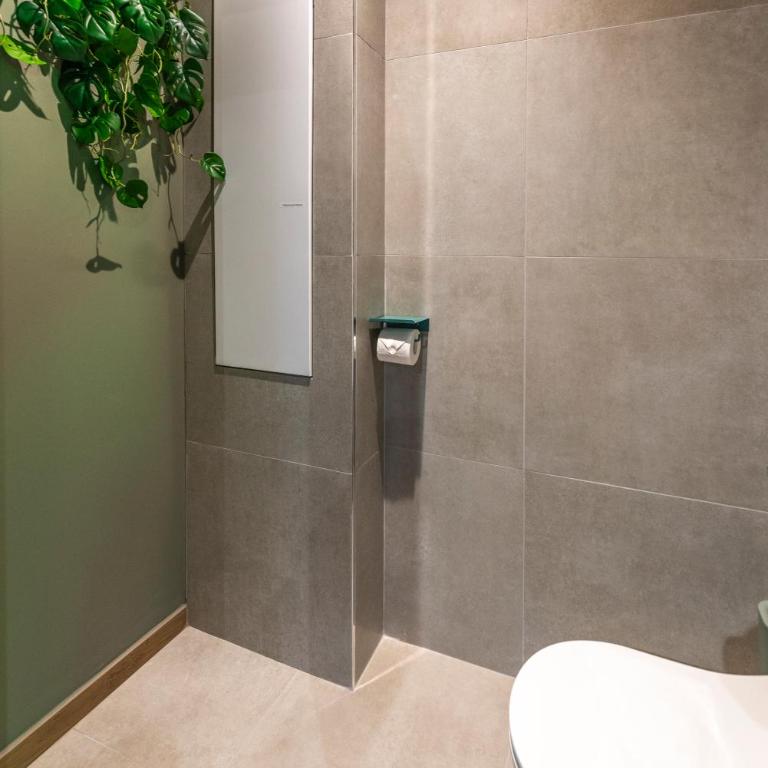 Suite Jungle - Love room spa, sauna & cinéma privé - Appartement 1 Chambre - 14