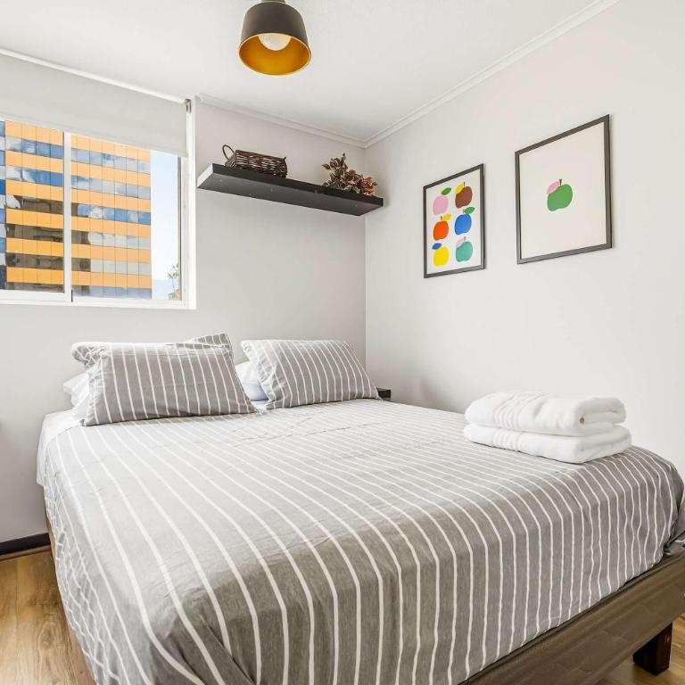 A pasos del Parque Arauco con AC - Apartment - 9