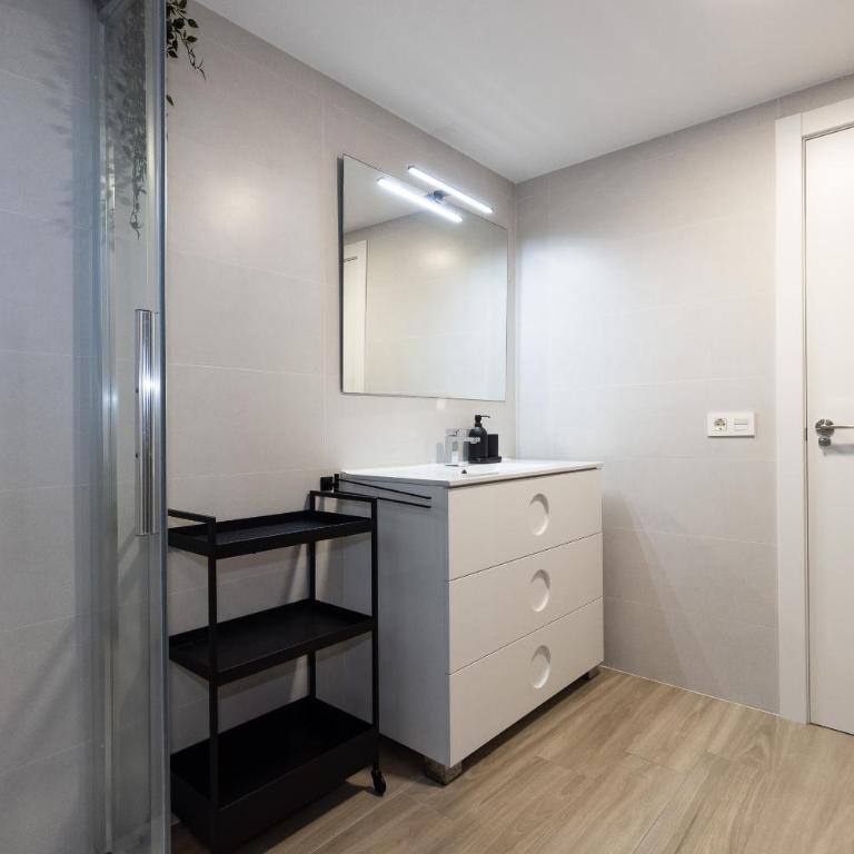 UHC Eurogolden Family Complex - Three-Bedroom Apartment - 17