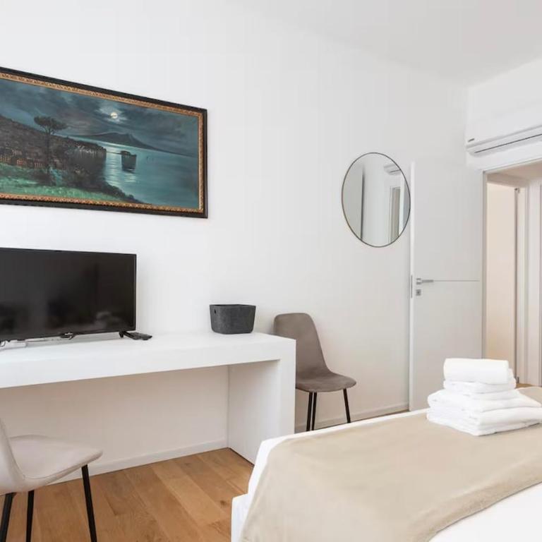 Luxury Apartment Center Trieste - Glenda - Appartamento con 2 Camere da Letto - 11