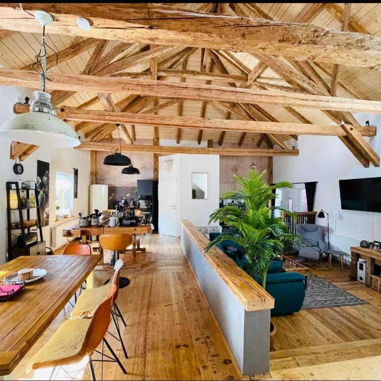 Loft Remise-Allgäu - Apartment mit 2 Schlafzimmern - 1