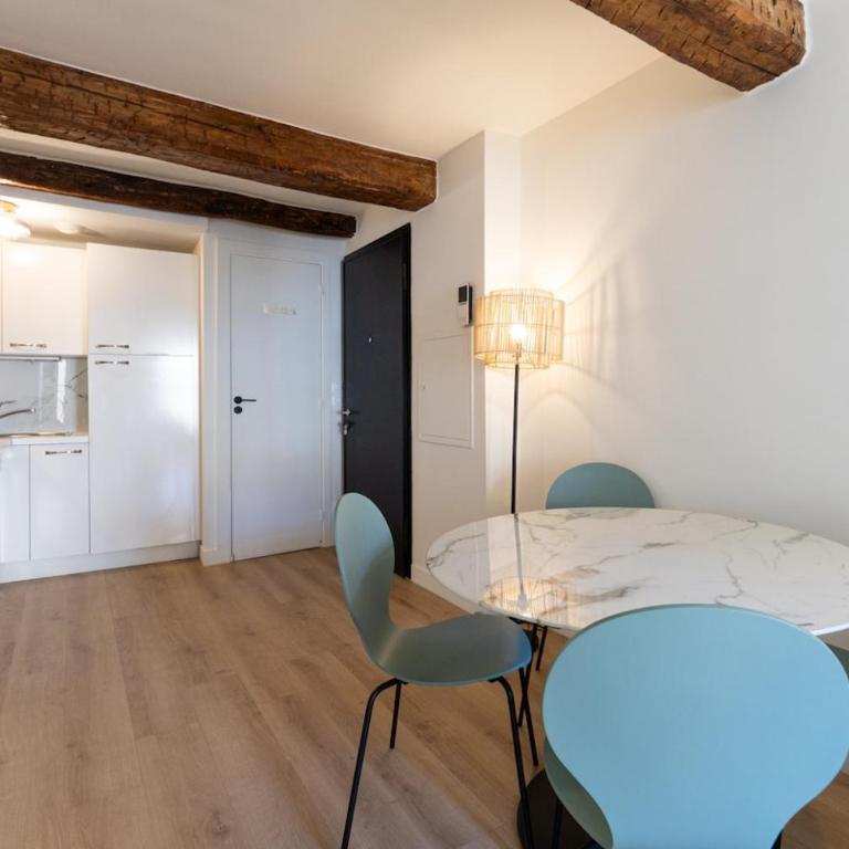Charmant 2 pièces cœur du Suquet Proche Palais - Appartement 2 Chambres - 15