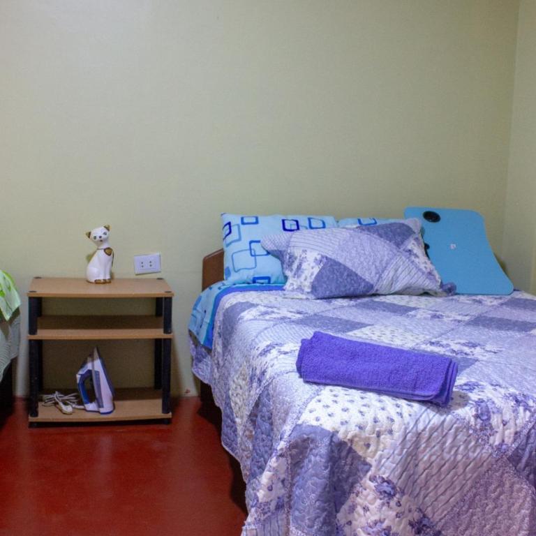 Posada del Carmen - Double or Twin Room with Shared Bathroom - 2