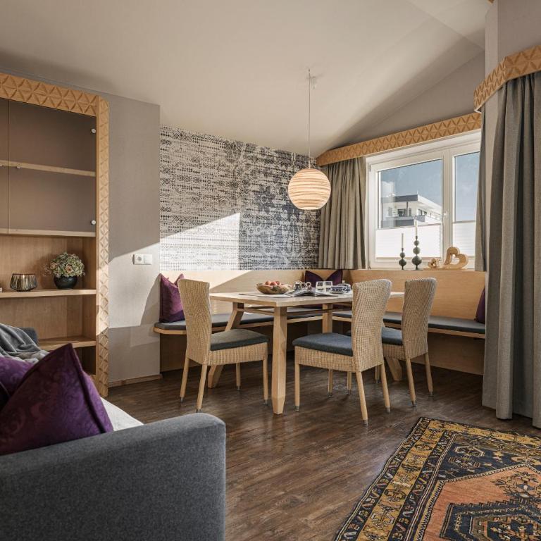 Appartements Alpenkristall - Superior Two-Bedroom Apartment - 1