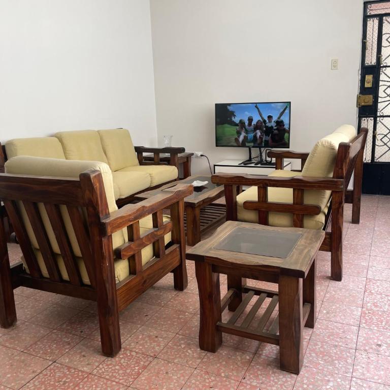Departamento independiente en Santa Catalina - Two-Room Apartment - 1