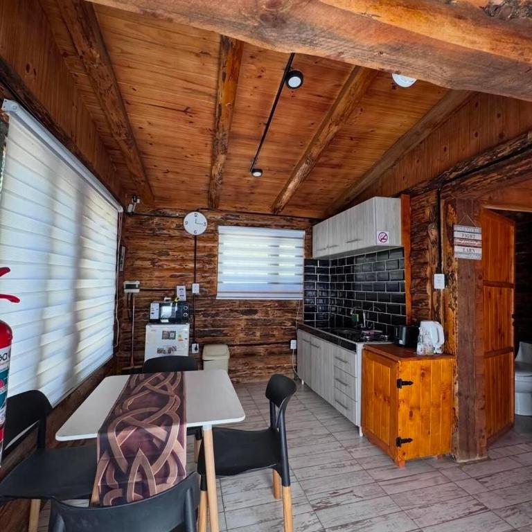 cabañas de montaña Triskel - One-Bedroom Chalet - 4