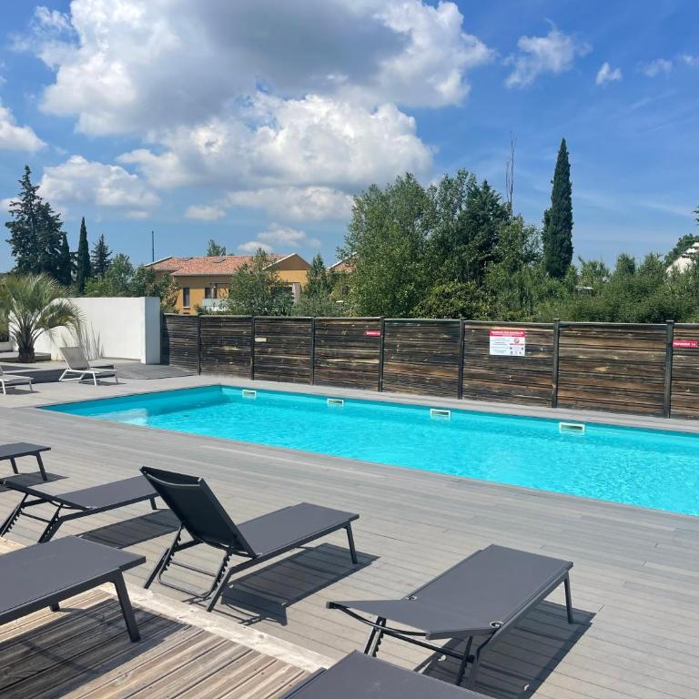 Studio cosy, résidence de tourisme avec piscine - Appartement 1 Chambre - 2