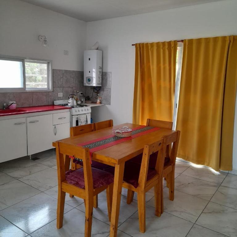 Casita Rosa - One-Bedroom House - 14